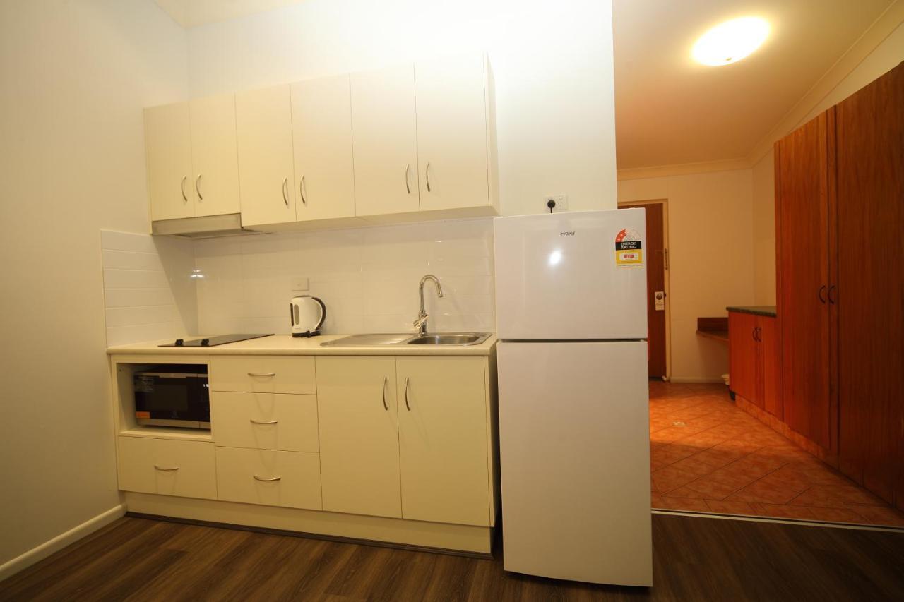 Emerald Explorers Inn Dış mekan fotoğraf